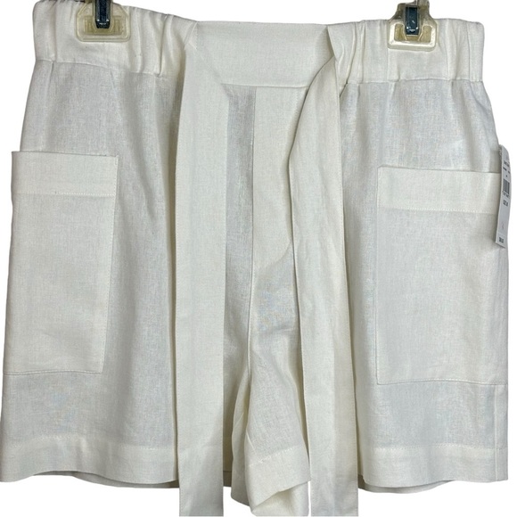 Sanctuary Size M Ivory Loose Casual Fit, Pockets, Tie Knot Belt, & Elastic Waist